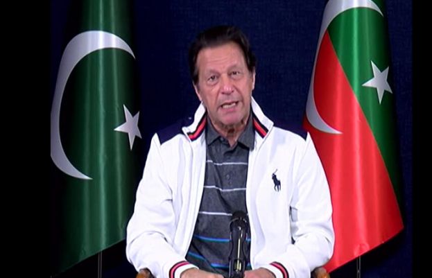 عمران خان کا نیب ترامیم سپریم کورٹ میں چیلنج کرنے کا اعلان