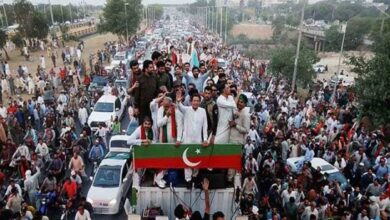 تحریک انصاف کے لانگ مارچ پر خودکش حملے کا خطرہ ہے: وزارت داخلہ