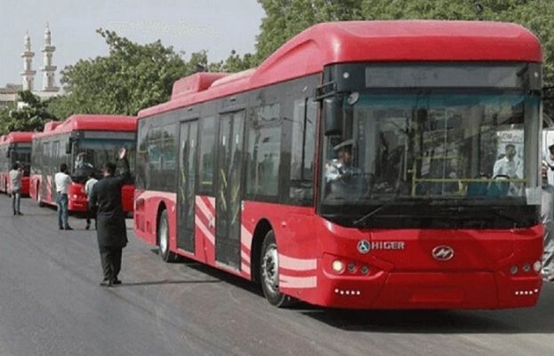 سندھ حکومت کا سکھر اور حیدرآباد میں پیپلز بس سروس شروع کرنے کا اعلان