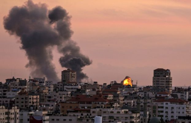 اسرائیلی فوج  کی غزہ پر وحشیانہ بمباری