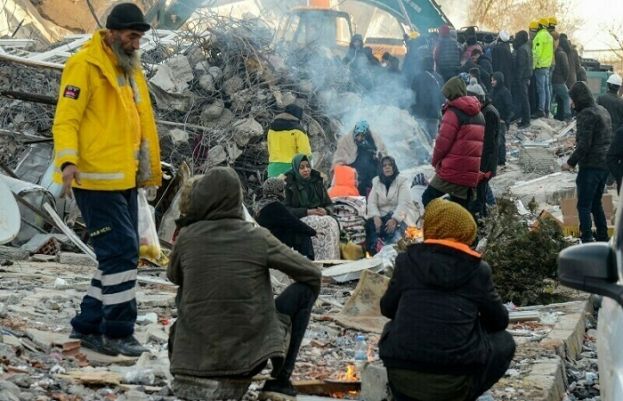 ترکیہ شام زلزلہ: اموات کی تعداد 21 ہزار سے متجاوز، ملبے تلے دبے افراد کے بچنے کے امکانات کم