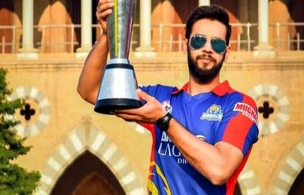 عماد وسیم کو کراچی کنگز سے جارحانہ کرکٹ کھیلنے کی امید