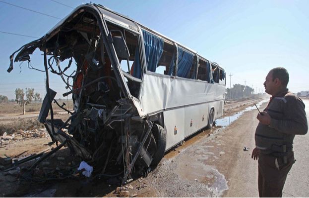افغانستان: خوفناک ٹریفک حادثے میں 24 افراد جاں بحق