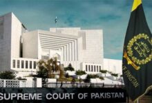 فیض آباد دھرنا کیس: سپریم کورٹ کا مظاہرین سے کیا گیا معاہدہ ریکارڈ پر لانے کا حکم