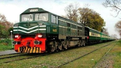 مسافر اور مال بردار ٹرینوں کے کرایوں میں اضافہ