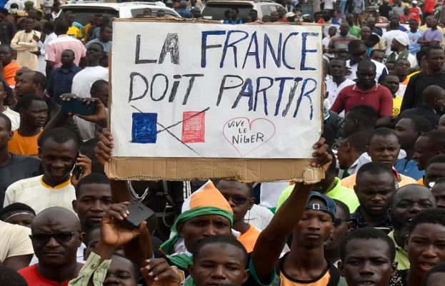 نائیجر: فرانسیسی فوجی دستوں کو ملک بدر کرنے کیلئے احتجاجی مظاہرے