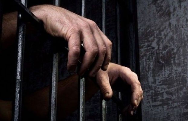 پشاور: غیرملکی سیاحوں کو ہراساں کرنے پر معروف ریسٹورنٹ کا مالک گرفتار