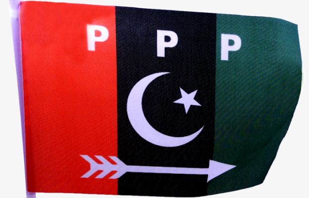 پیپلز پارٹی نے ایم کیو ایم کی تین اہم وکٹیں گرادیں
