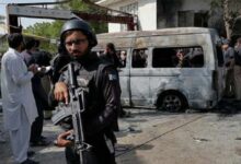 کراچی: غیر ملکیوں کی گاڑی پر ہونے والے خودکش دھماکے میں دو دہشتگرد ہلاک