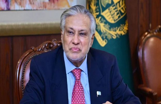 اسحاق ڈار استنبول پہنچ گئے، او آئی سی وزرائے خارجہ اجلاس میں پاکستان کی نمائندگی کریں گے