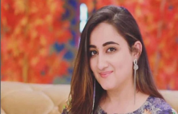 گلوکارہ نمرہ مہرا کا محبت کے درد میں مبتلا رہنے کا انکشاف