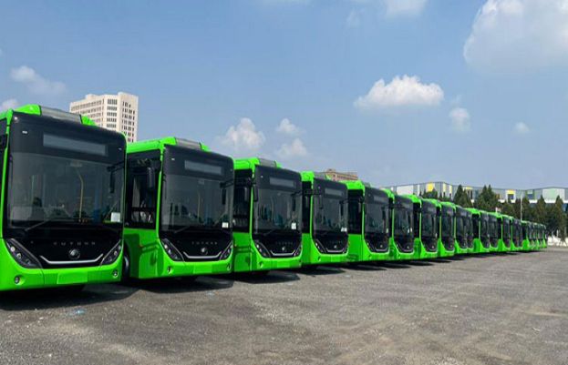 پنجاب میں الیکٹرک بسوں کیلئے دو ہزار چارجنگ اسٹیشنز قائم کرنے کا فیصلہ