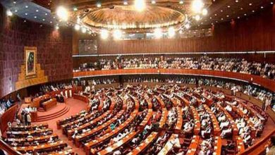 قومی اسمبلی اجلاس، پیپلز پارٹی اور ایم کیو ایم اراکین میں تلخ کلامی