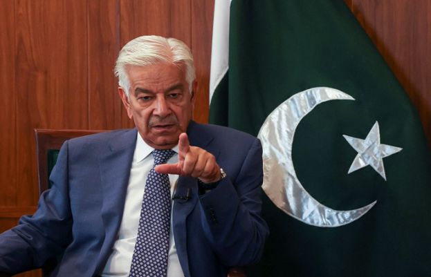 پاکستان کسی بھی بھارتی جارحیت کا فیصلہ کن جواب دینے کو تیار ہے: خواجہ آصف