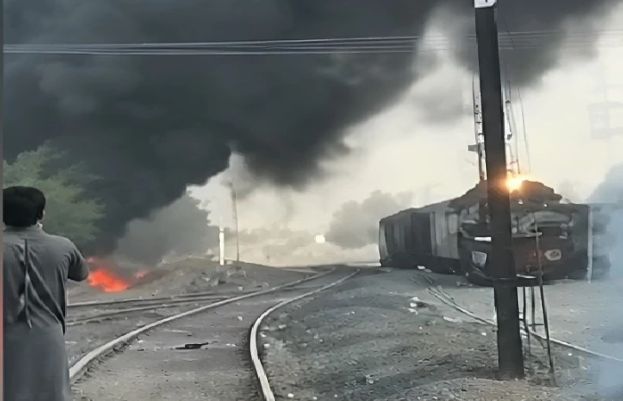 کوئٹہ میں ریلوے ٹریک پر دھماکے سے 20 سے زائد افراد زخمی