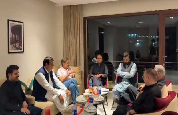 گلگت بلتستان میں حکومت سازی کیلئے پی پی اور (ن) لیگ کے وفود کی ملاقات، بڑا بریک تھرو متوقع