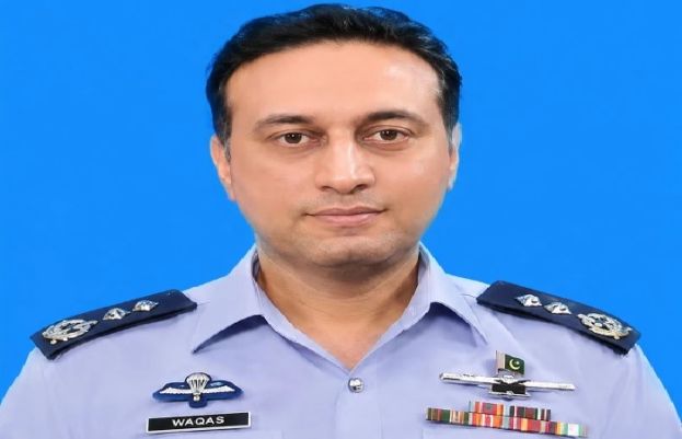 اسلام آباد میں ایئرفورس کے بہادر گروپ کیپٹن عاصم خاتون کو بچاتے ہوئے شہید