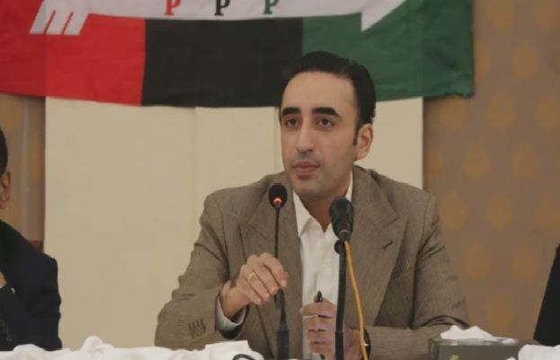 پاک فوج کے خلاف کشمیر سمیت ملک کے کسی بھی حصے سے بلند ہونے والی کسی آواز کو برداشت نہیں کیا جائے گا: بلاول بھٹو
