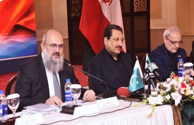پاکستان اورایران کے درمیان دیرینہ دوستانہ تعلقات ہیں، اس دوستی کوپائیدار معاشی شراکت داری میں بدلنا ہے: ایرانی وزیر تجارت