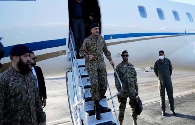 فیلڈ مارشل عاصم منیر اہم دورے پر ایران پہنچ گئے، ایرانی حکام سے ملاقاتیں کریں گے