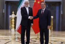 ایران پر امریکی اور اسرائیلی حملے کھلی جارحیت ہیں، بیجنگ عالمی فورمز پر ایران کے جائز حقوق کا دفاع جاری رکھے گا، چینی وزیراعظم