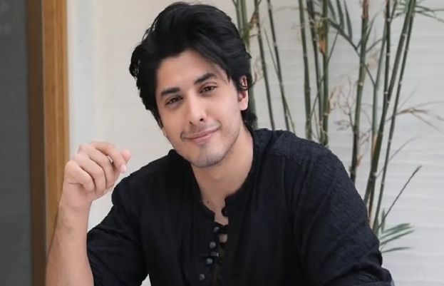 دانیال ظفر کا اپنے کام سے بریک لینے کا اعلان، وجہ بھی بتا دی