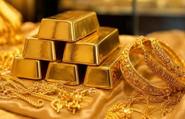 سونے کی فی تولہ قیمت میں بڑی کمی