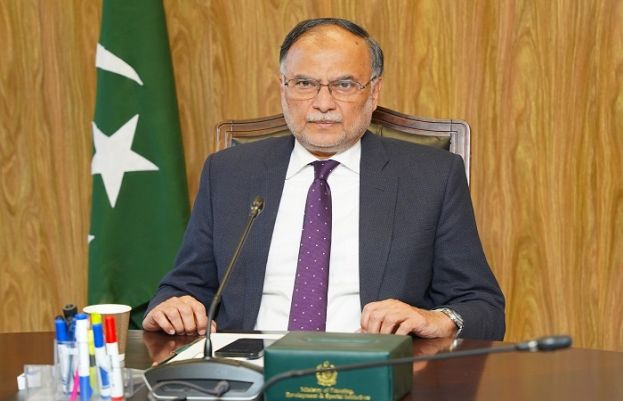 حکومت نے پٹرولیم لیوی کی شرح میں فوری کمی کے امکان کو مسترد کر دیا